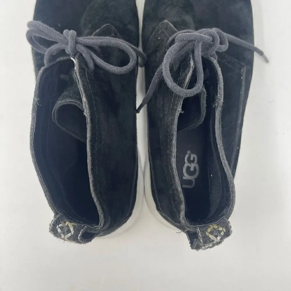 Ugg Men's Dustin Suede Leather Lace-Up Black Chukka Boots Size 9